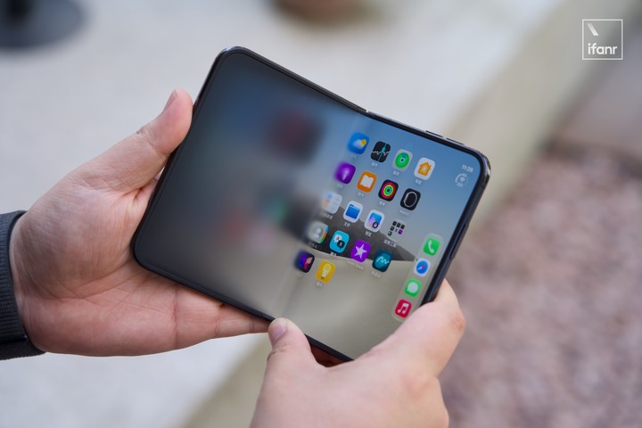 首发｜我们用了一周的 iPhone Duo，这里有你关心的一切